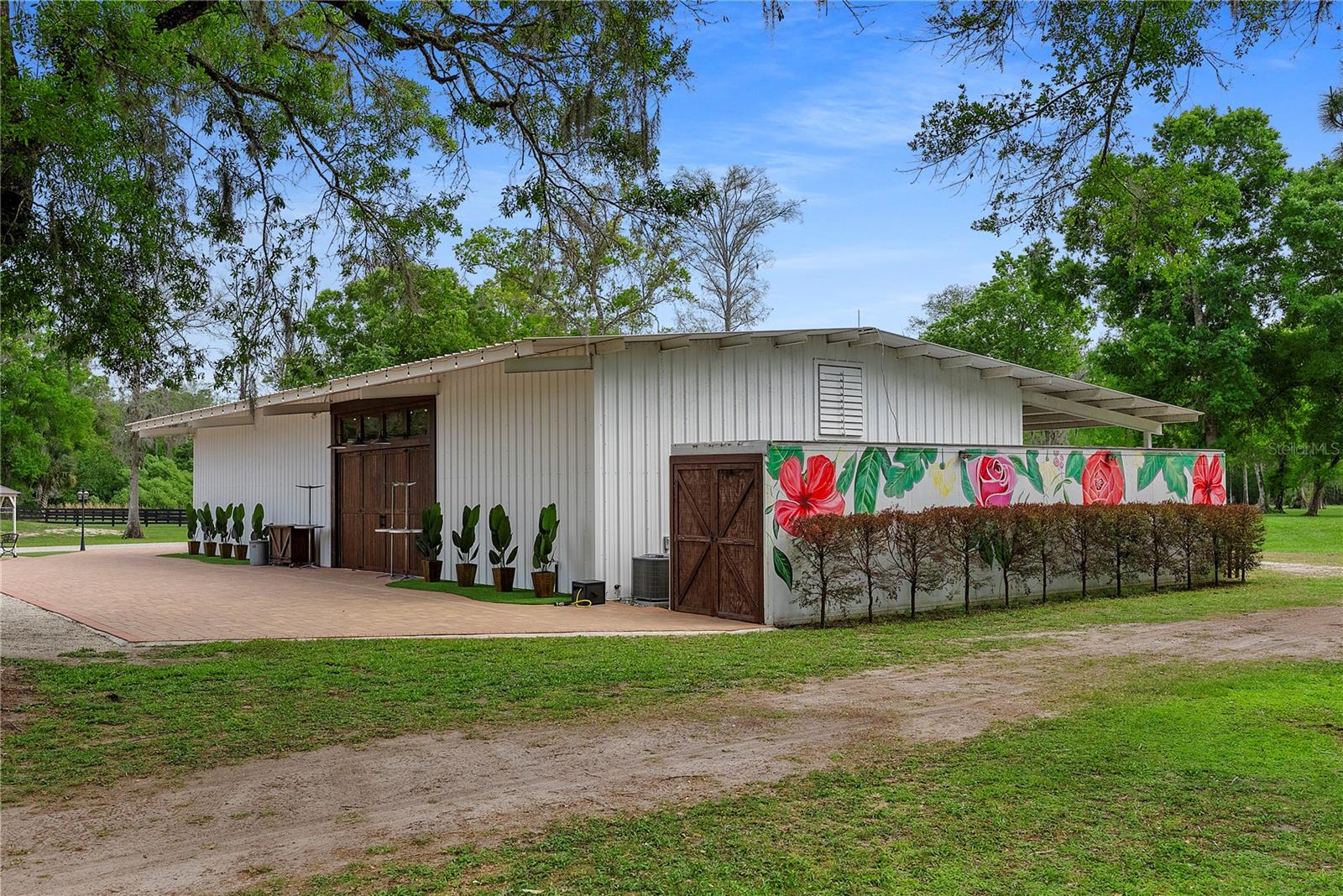 ACREAGE - Residential