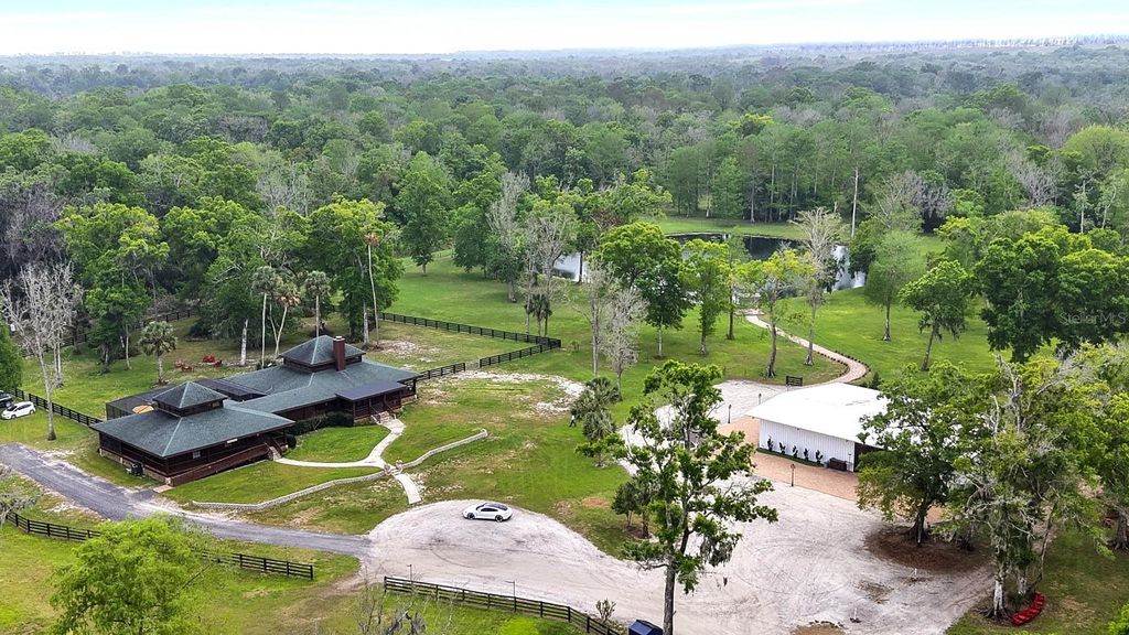 Photo of 13910 Corkwood Lane, Astatula, FL 34705 (MLS # O6393542)