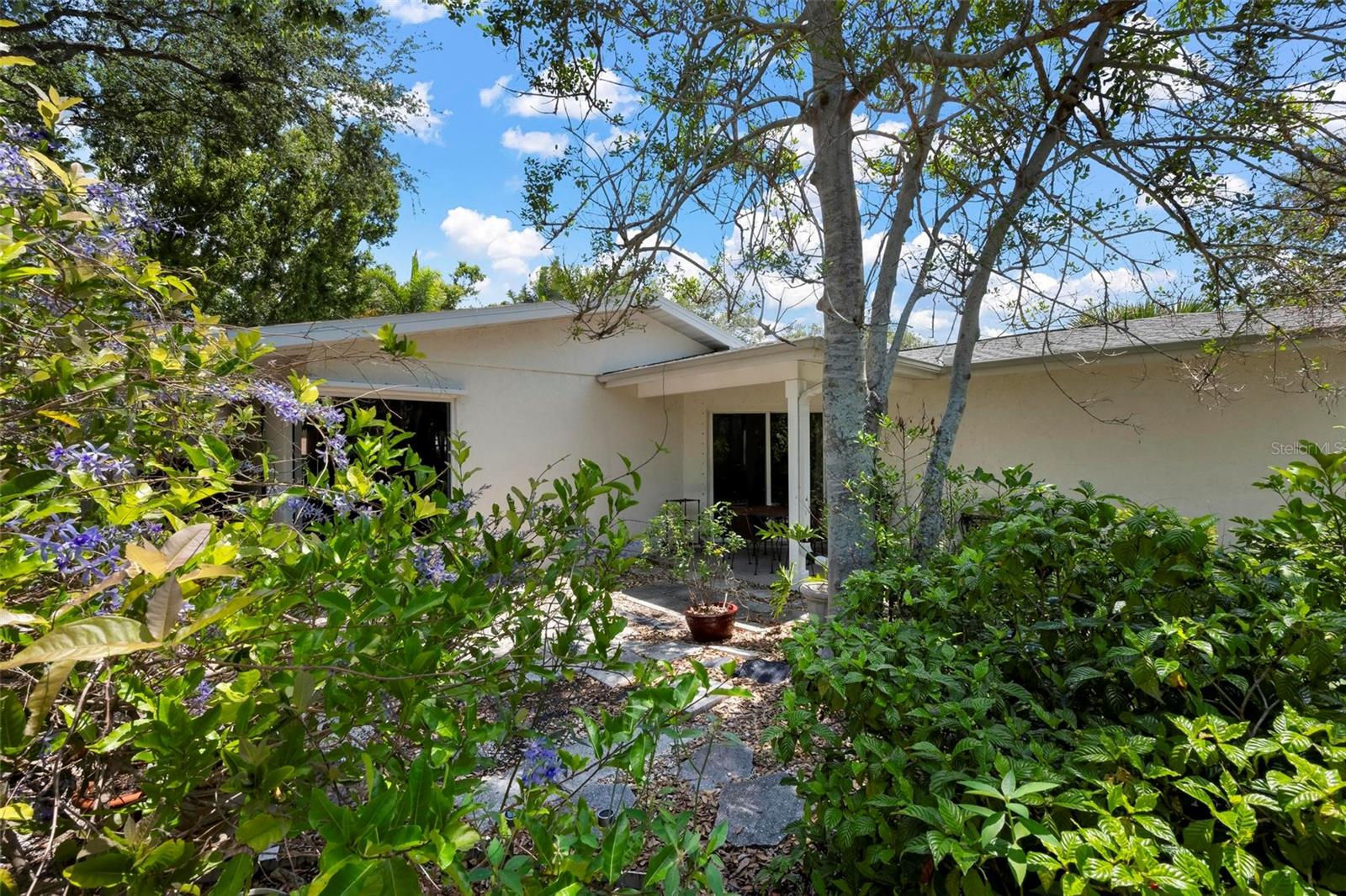 BAYSHORE ESTATES - Residential