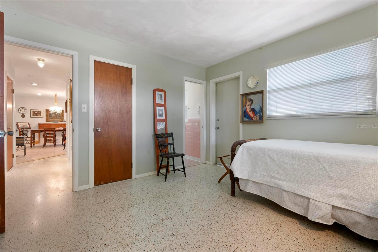 BAYSHORE ESTATES - Residential
