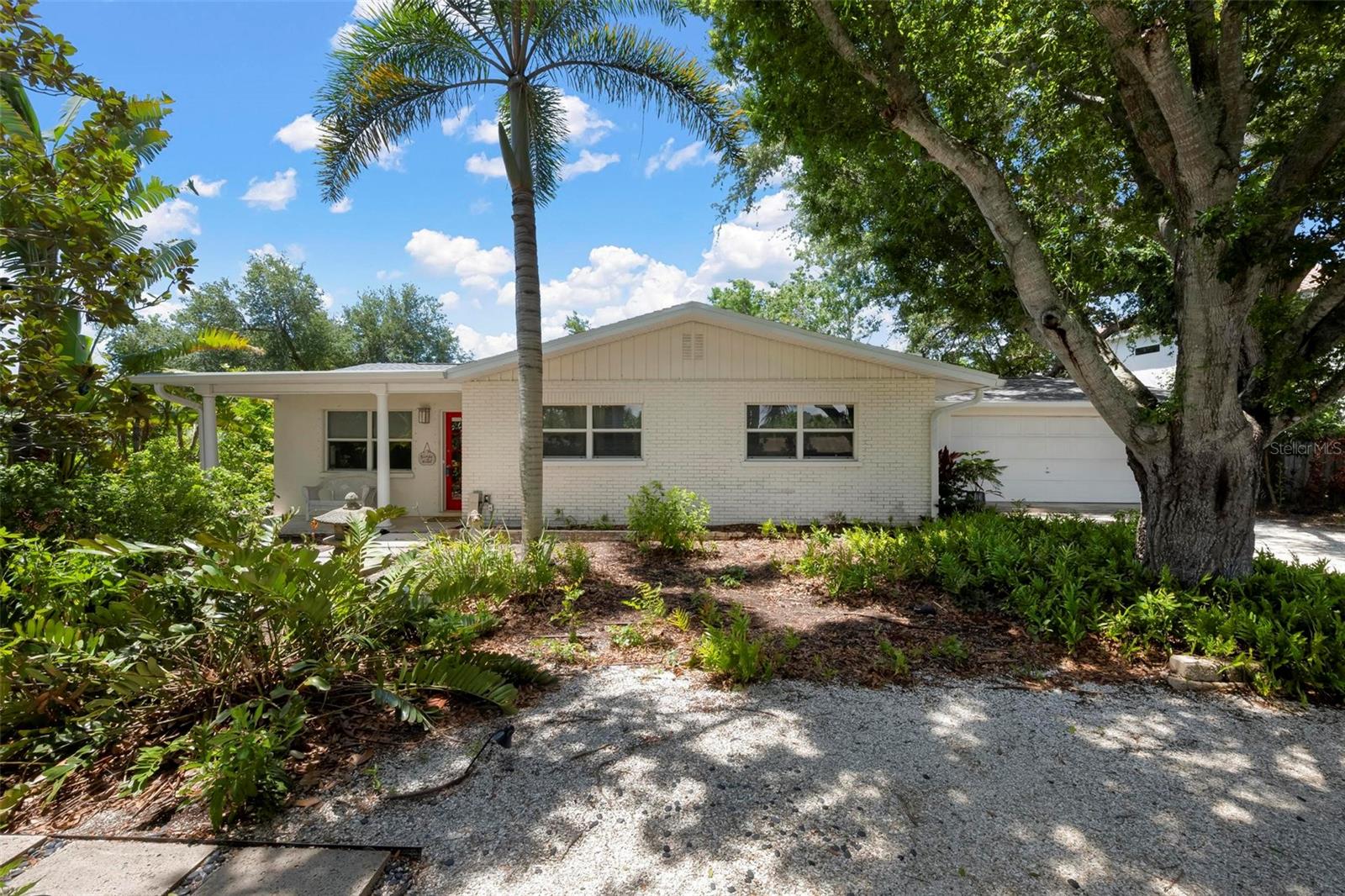 BAYSHORE ESTATES - Residential