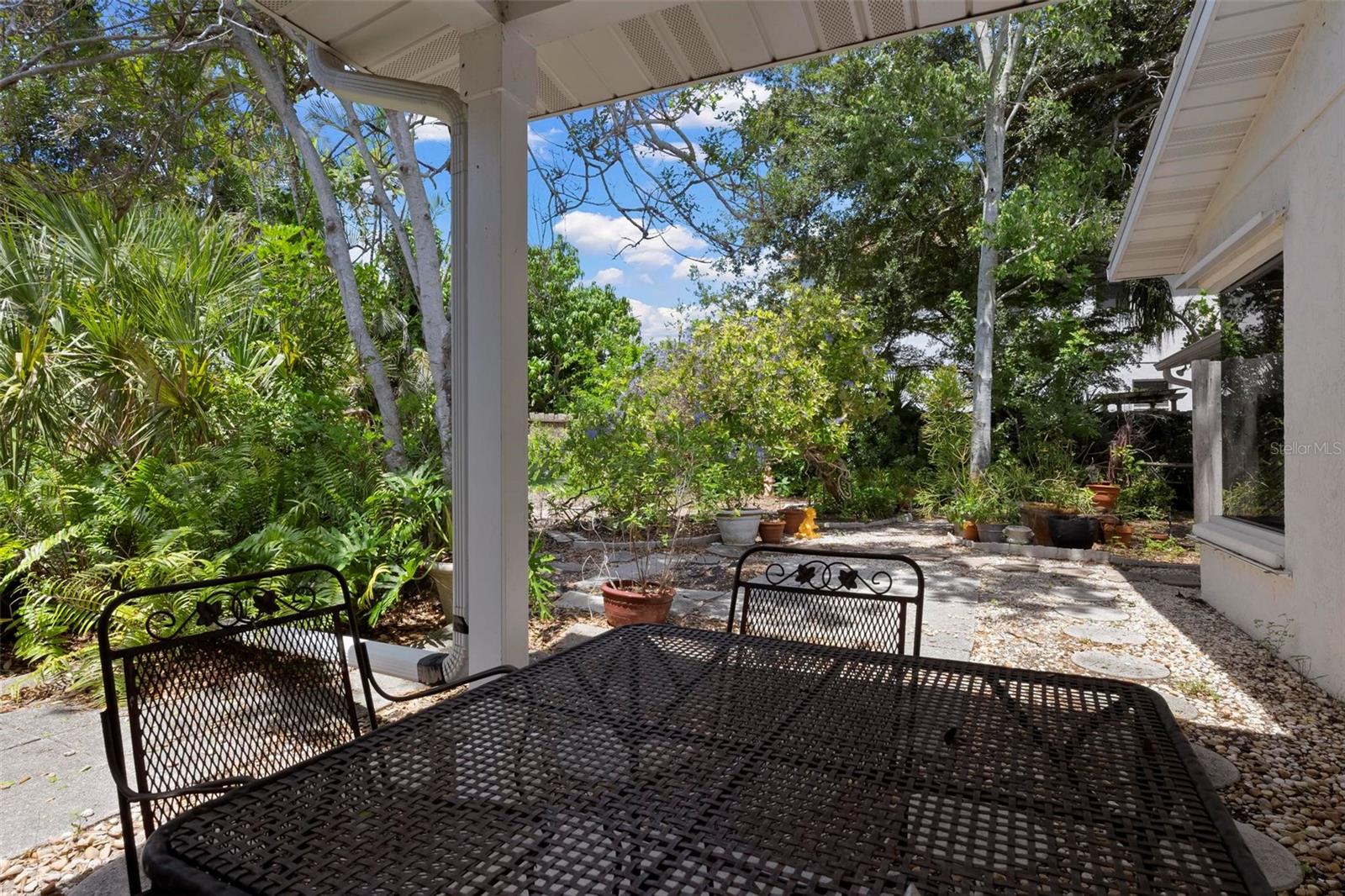 BAYSHORE ESTATES - Residential
