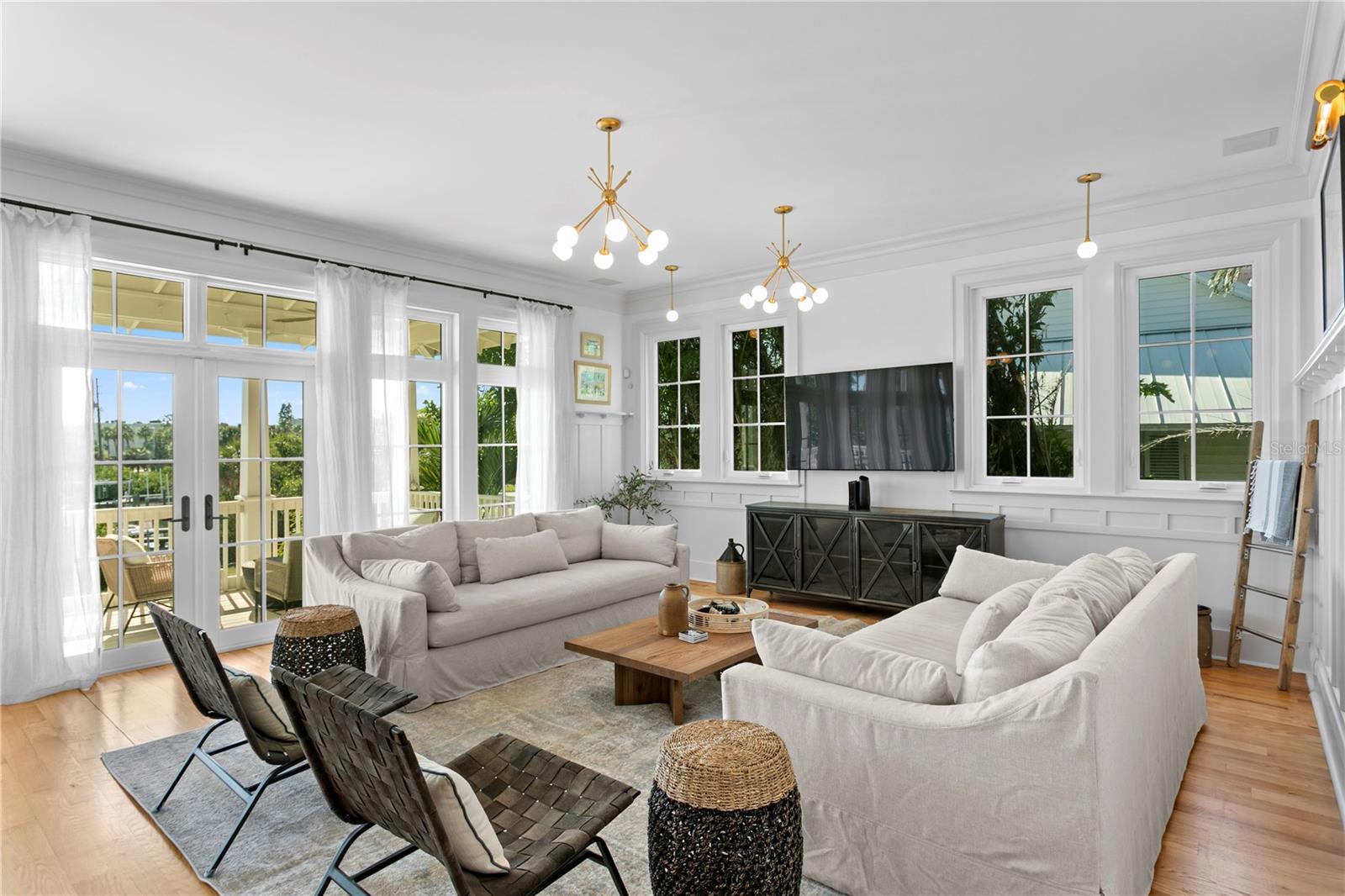 DON CE-SAR PLACE - Residential