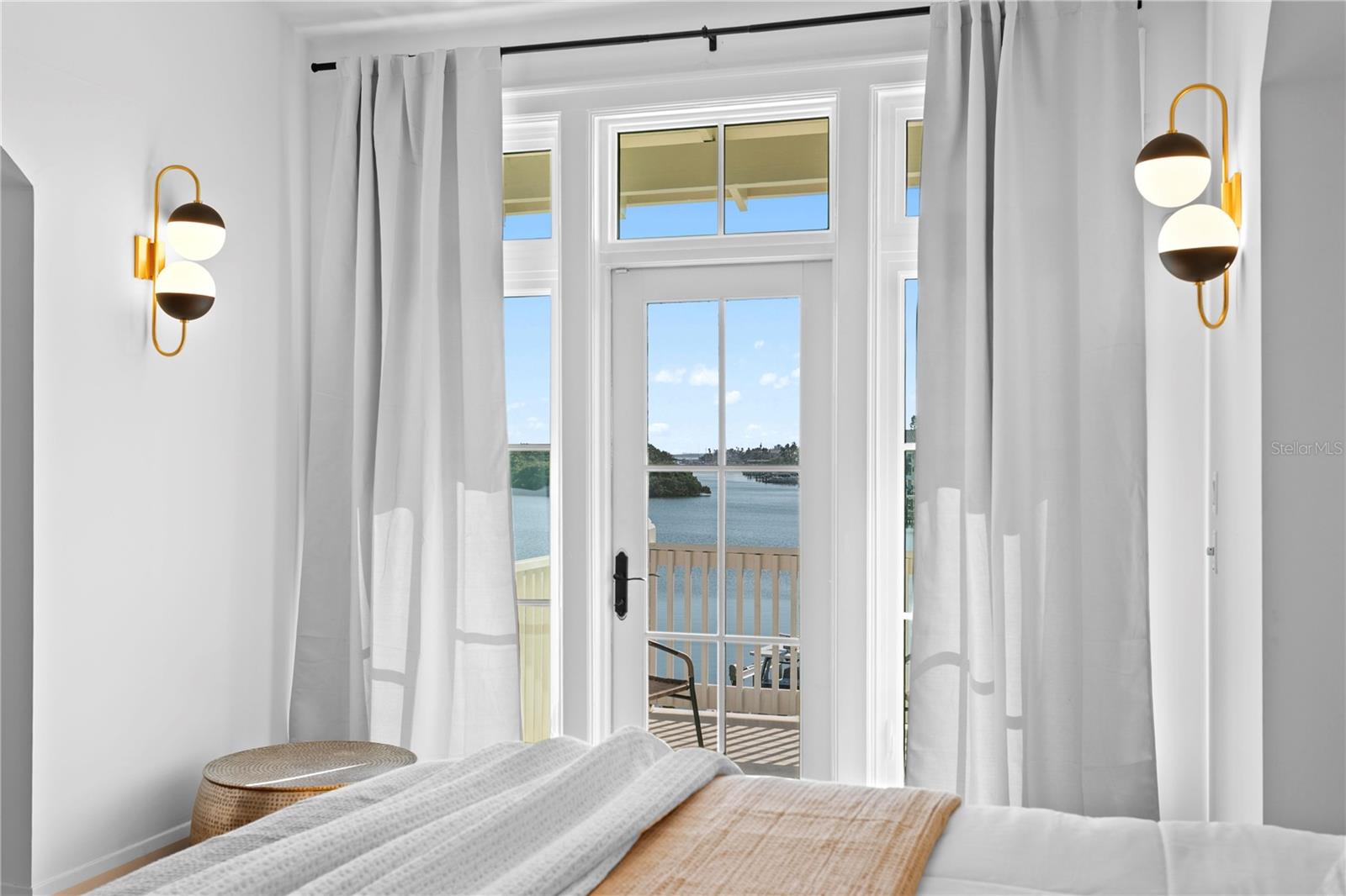 DON CE-SAR PLACE - Residential