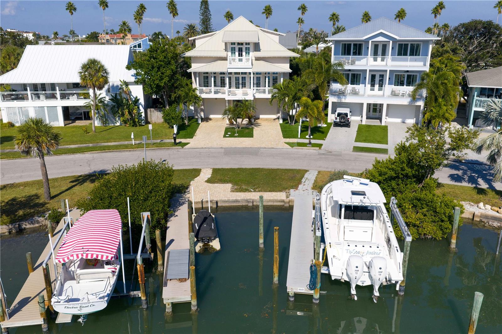 DON CE-SAR PLACE - Residential