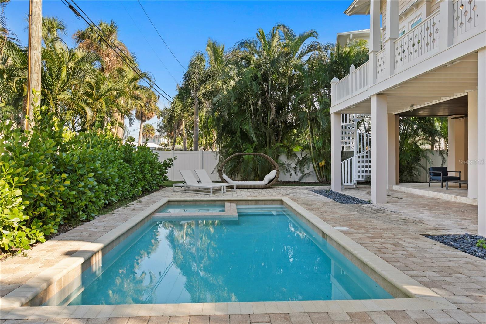 DON CE-SAR PLACE - Residential