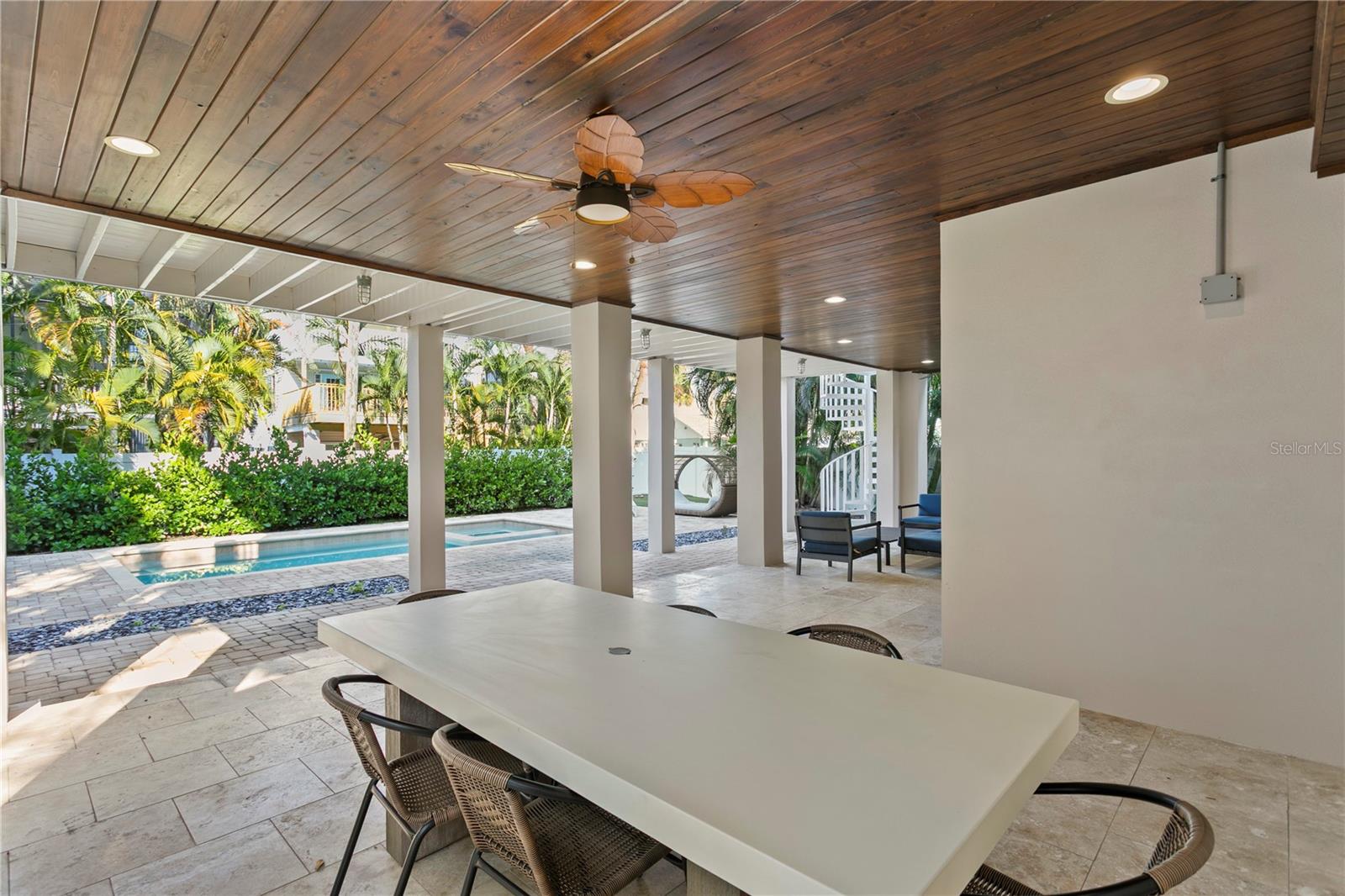 DON CE-SAR PLACE - Residential