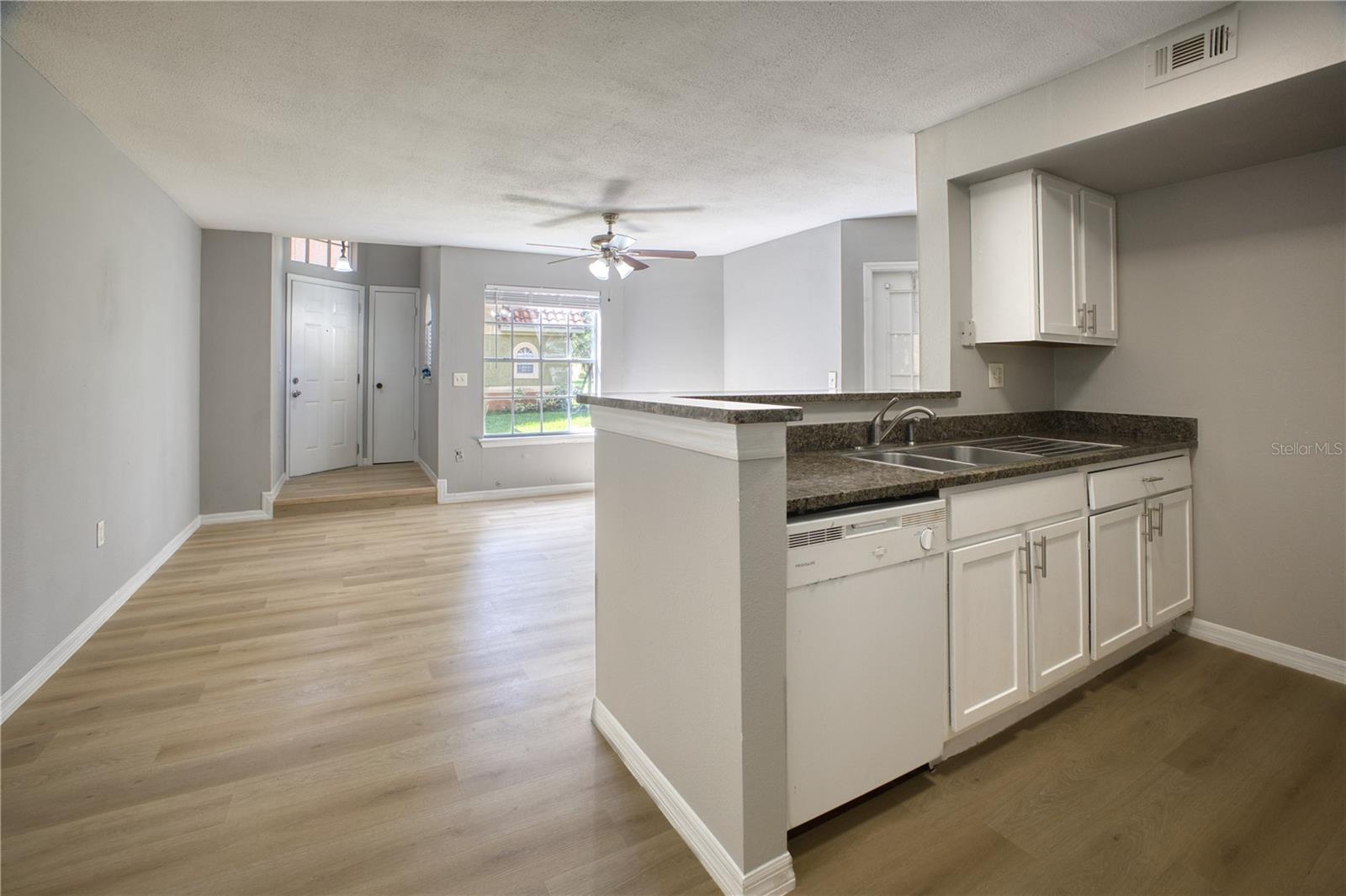 BELLA VISTA CONDO - Residential Lease