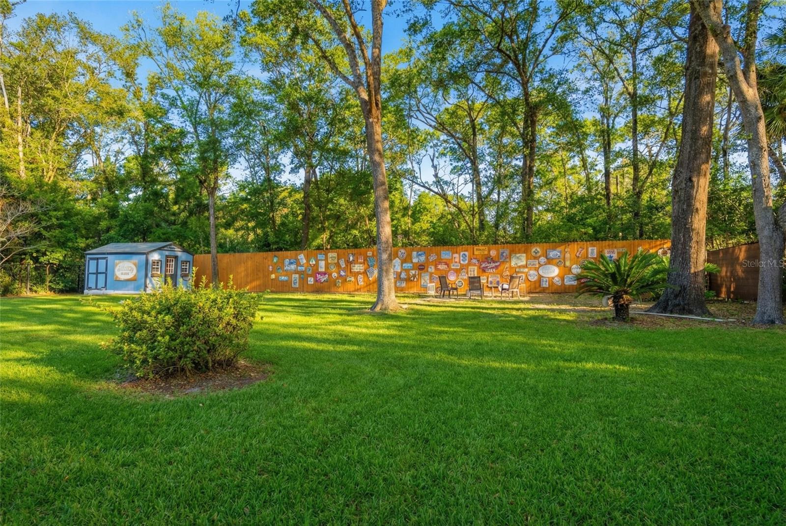 OAK HOLLOW - Residential