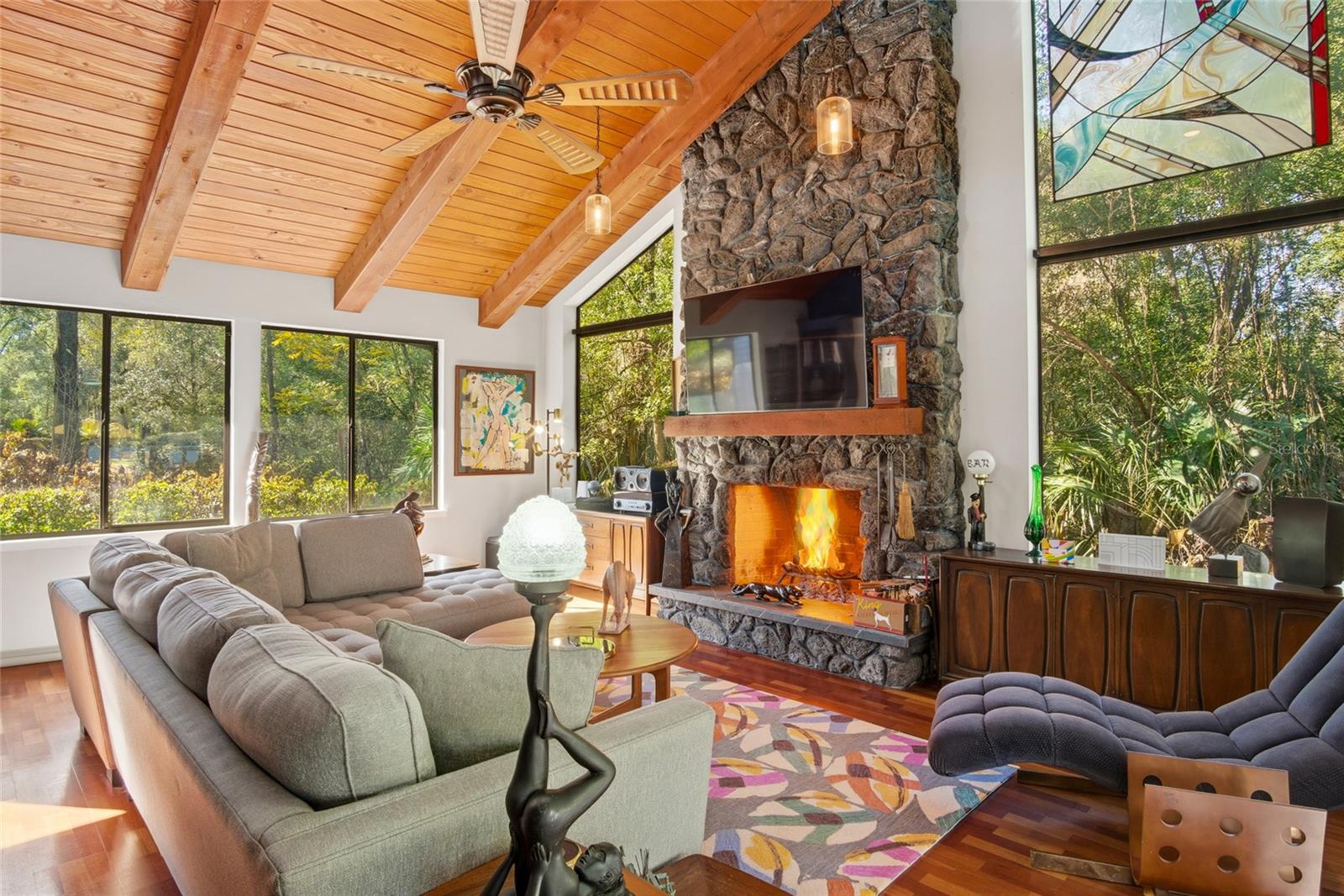 OAK HOLLOW - Residential