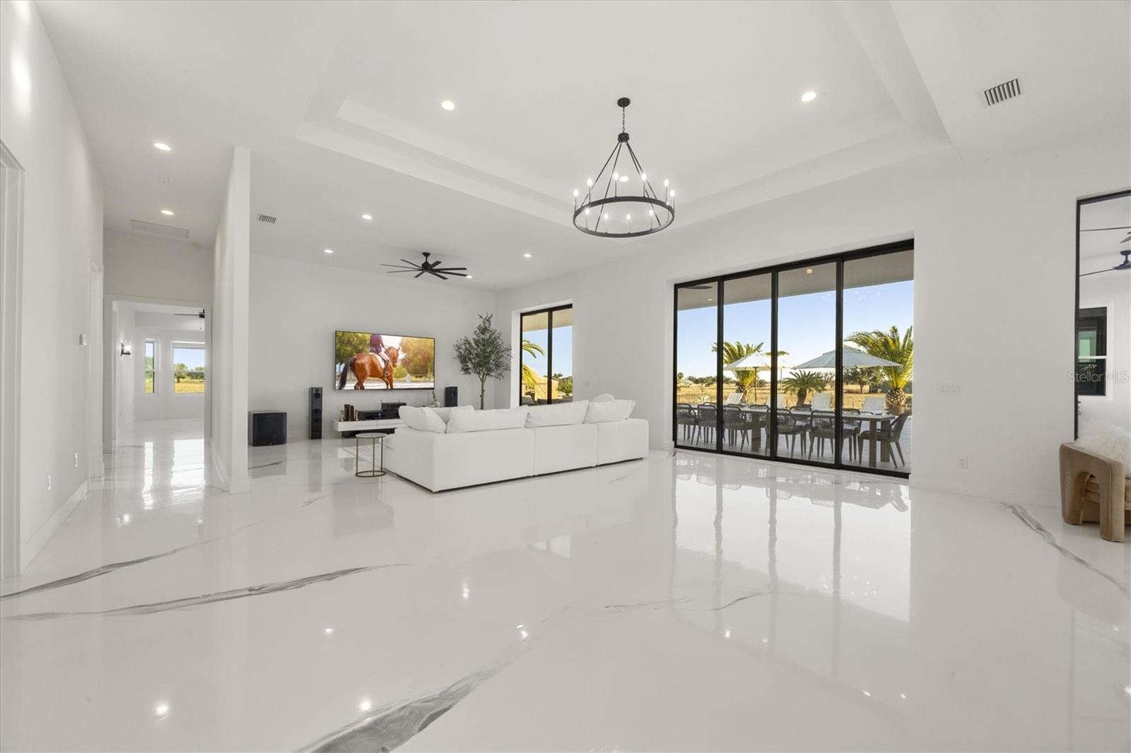 ACREAGE - Residential