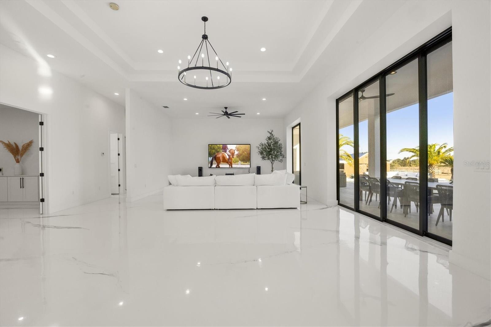 ACREAGE - Residential