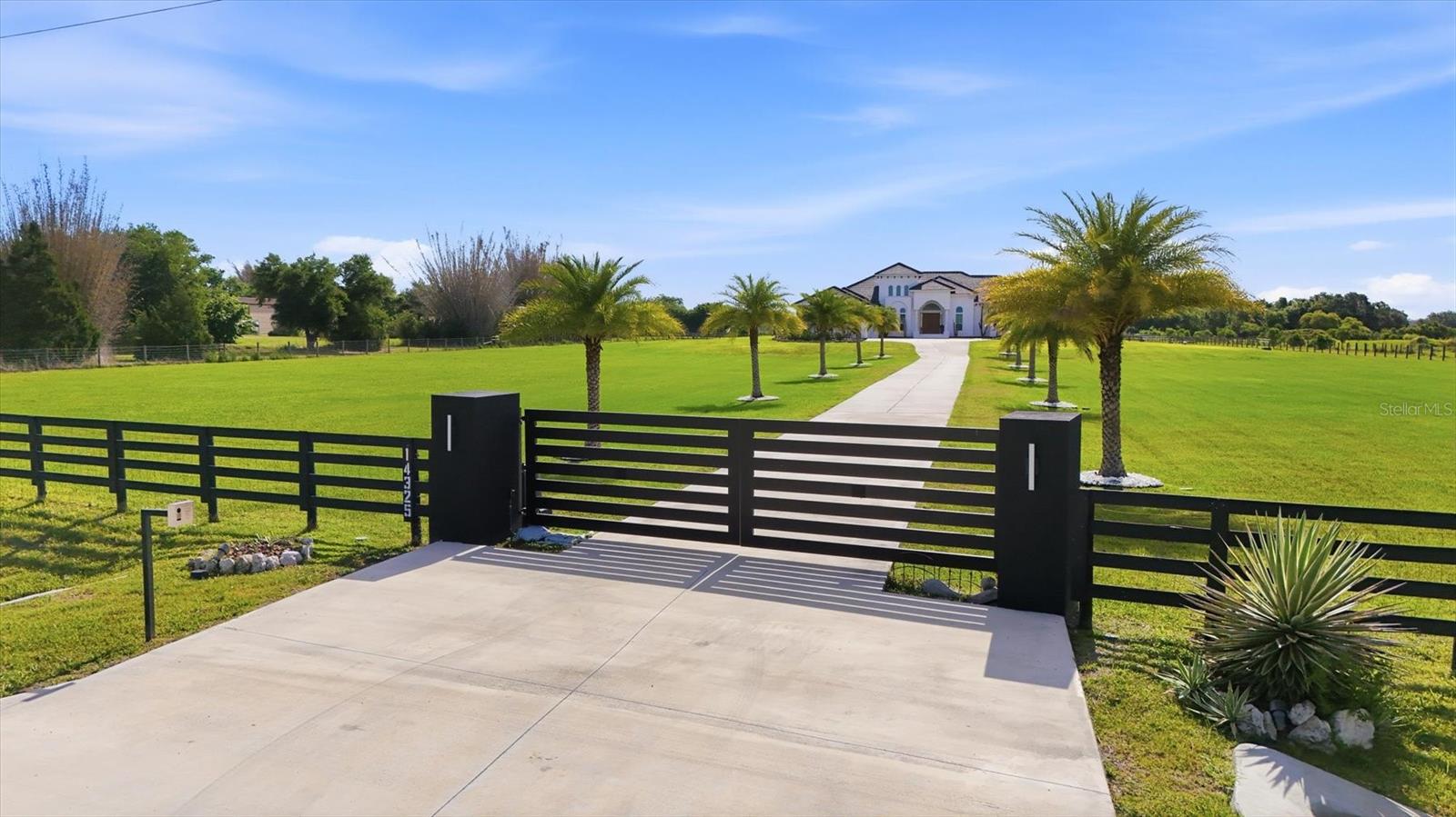 ACREAGE - Residential