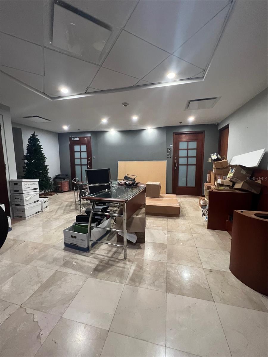 1509 LOPEZ LANDRON