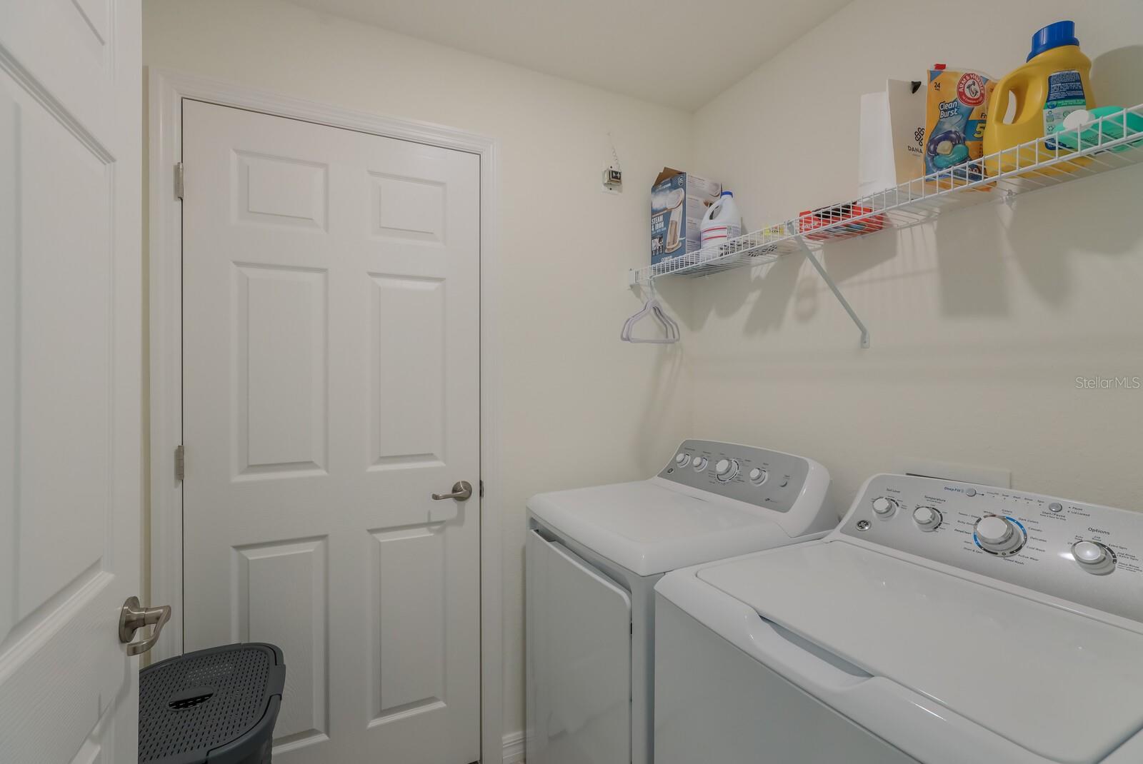 LAKEWOOD NATIONAL - Residential Lease