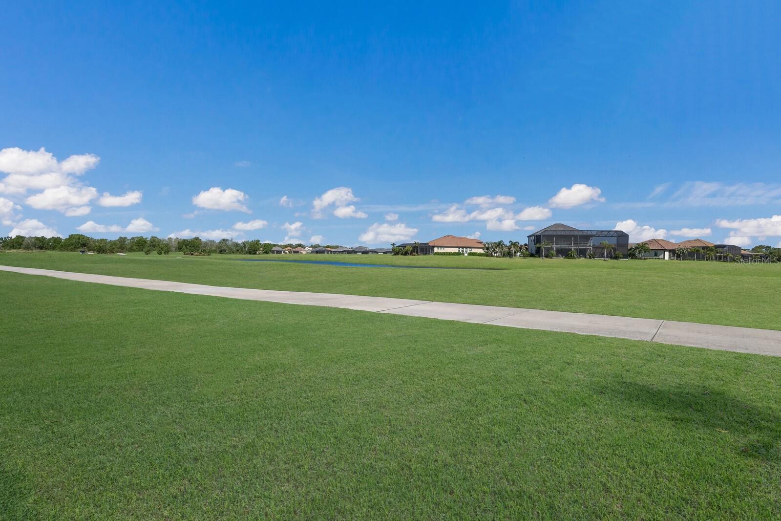 LAKEWOOD NATIONAL - Residential Lease