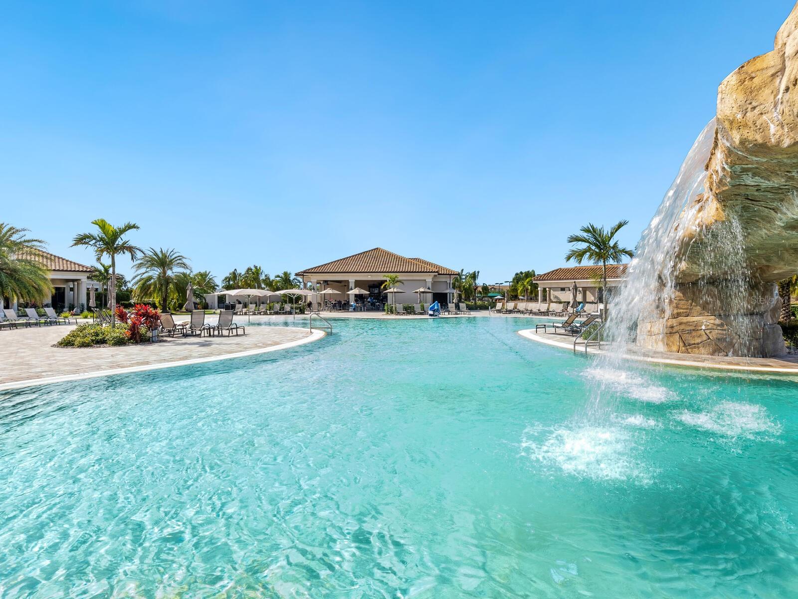 LAKEWOOD NATIONAL - Residential Lease