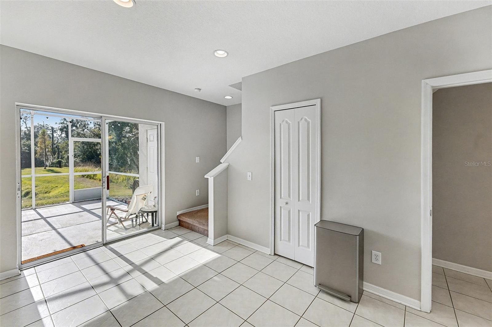 FISHHAWK RANCH TWNHMS PH 1 - Residential