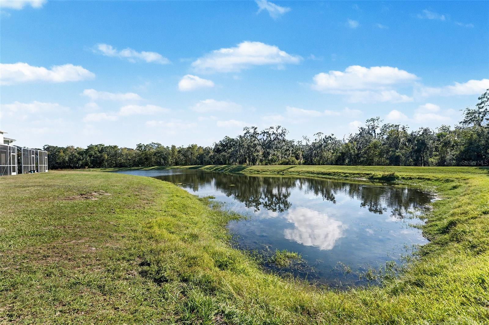 FISHHAWK RANCH TWNHMS PH 1 - Residential