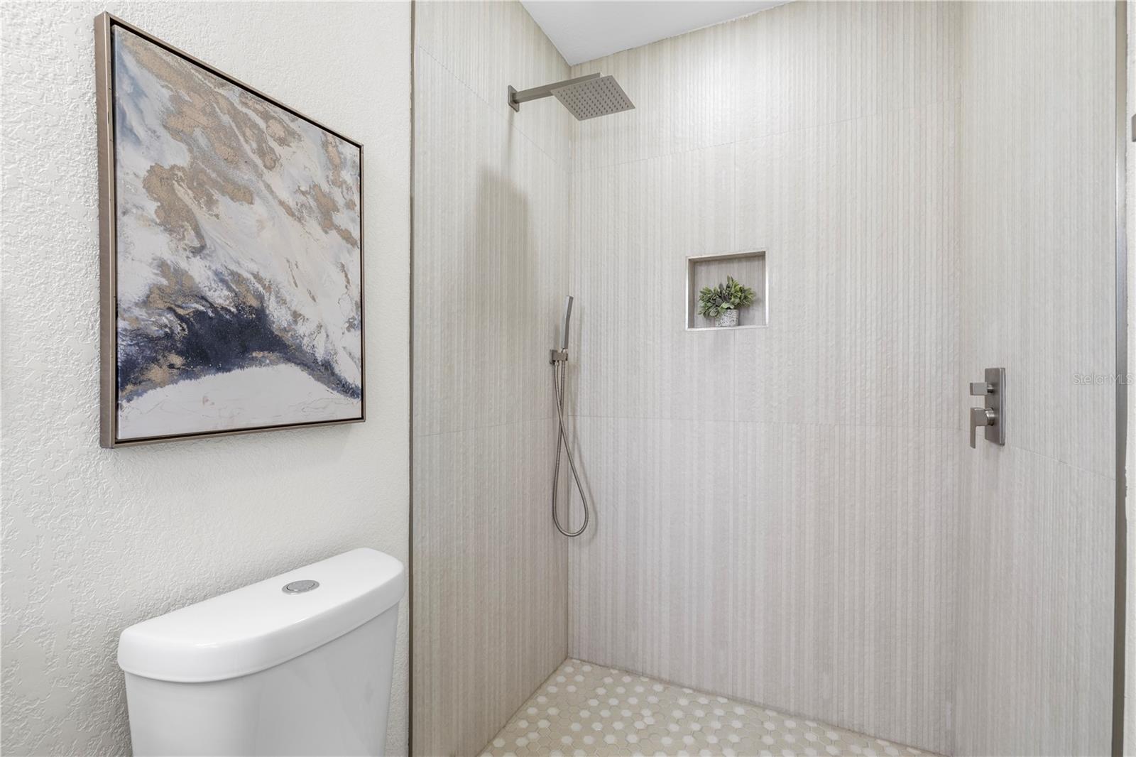 HARBOR LIGHTS SUB - Residential