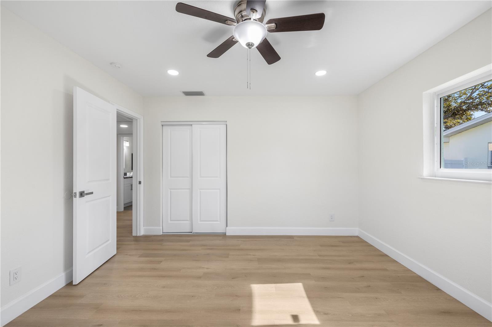 HARBOR LIGHTS SUB - Residential