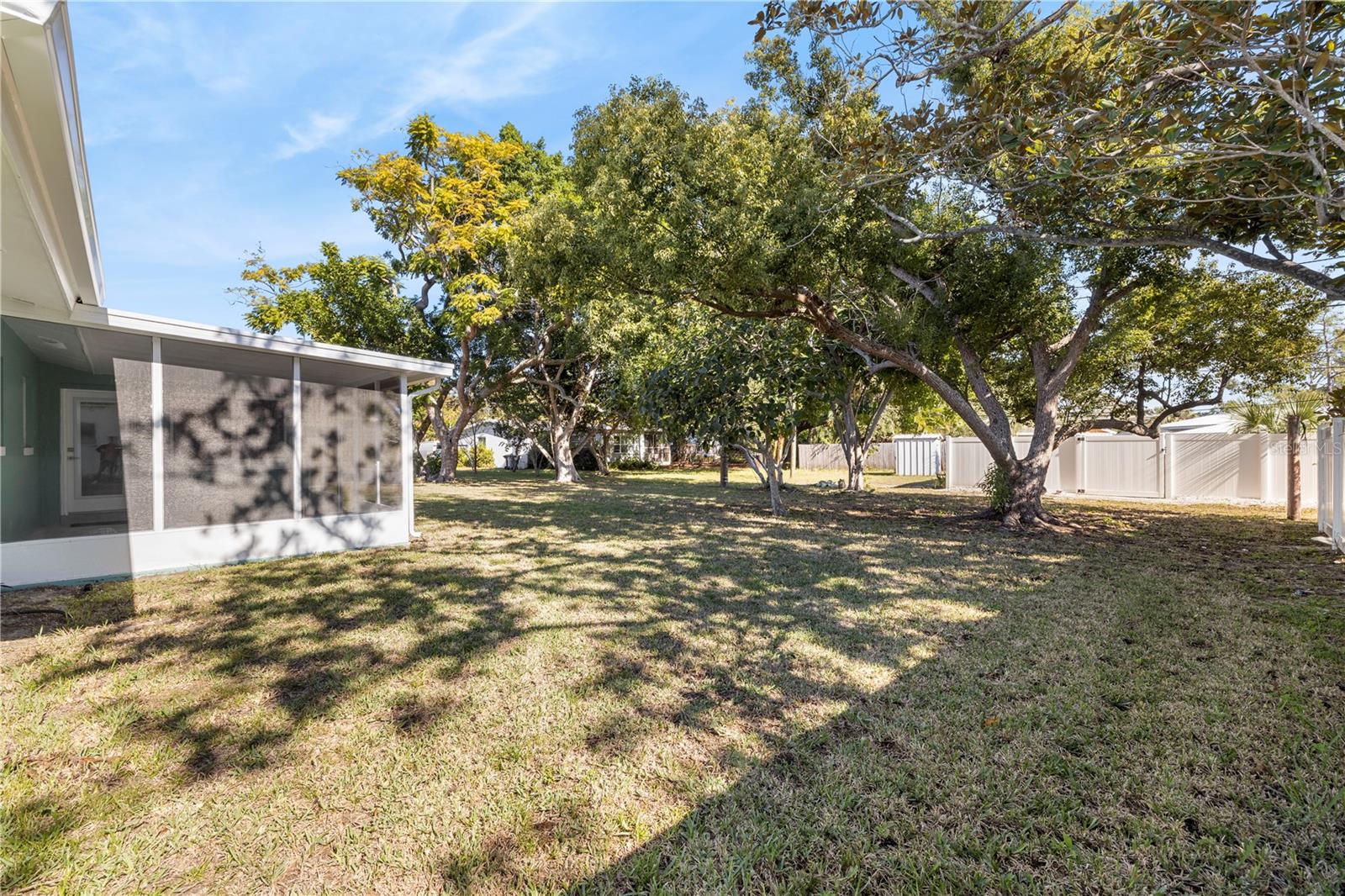 HARBOR LIGHTS SUB - Residential