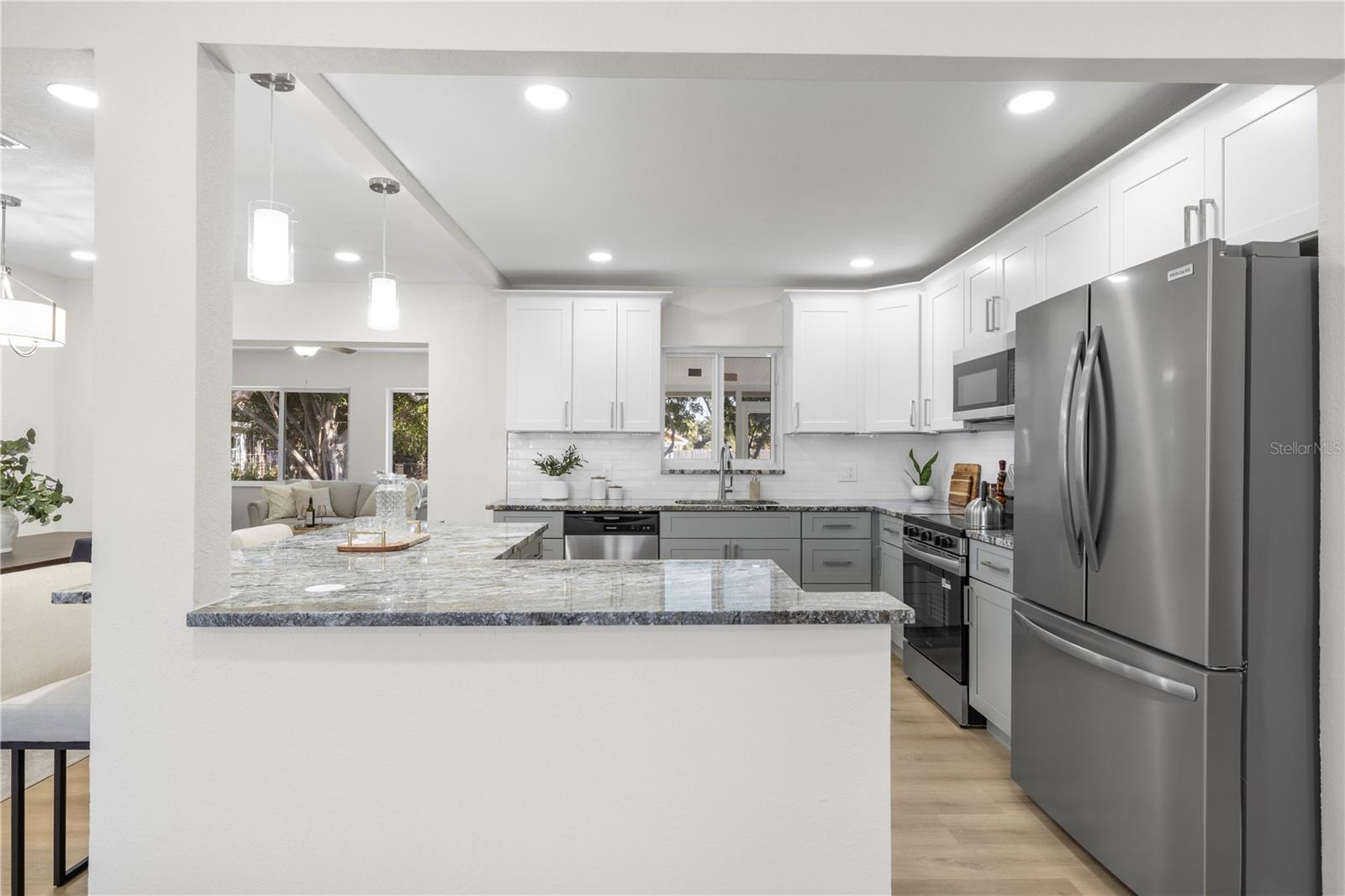 HARBOR LIGHTS SUB - Residential