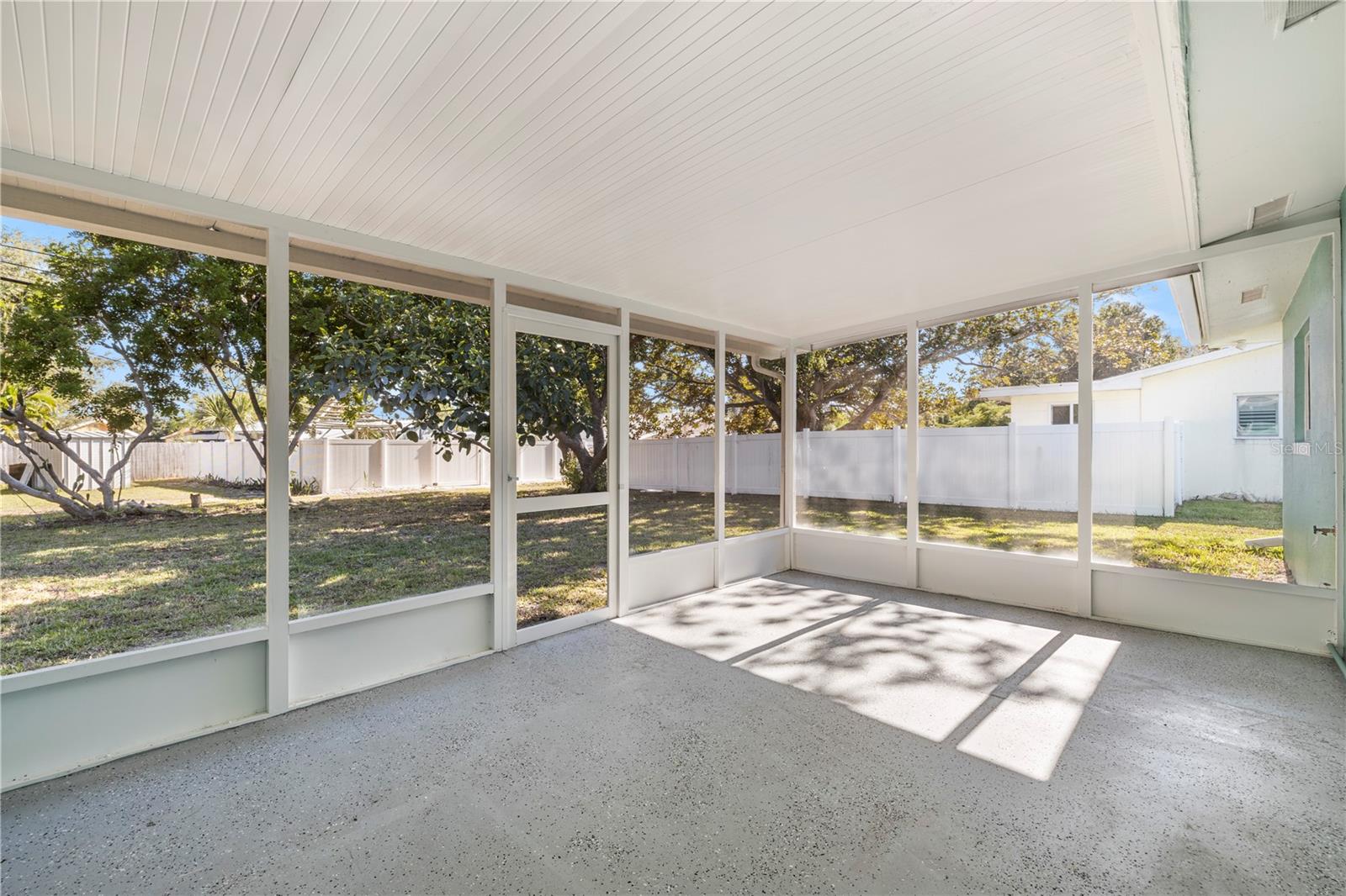 HARBOR LIGHTS SUB - Residential