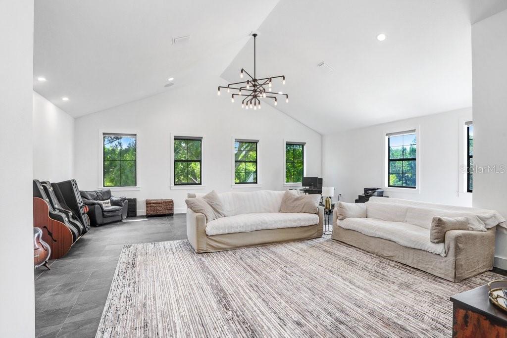 KEYSTONE MEADOW II - Residential