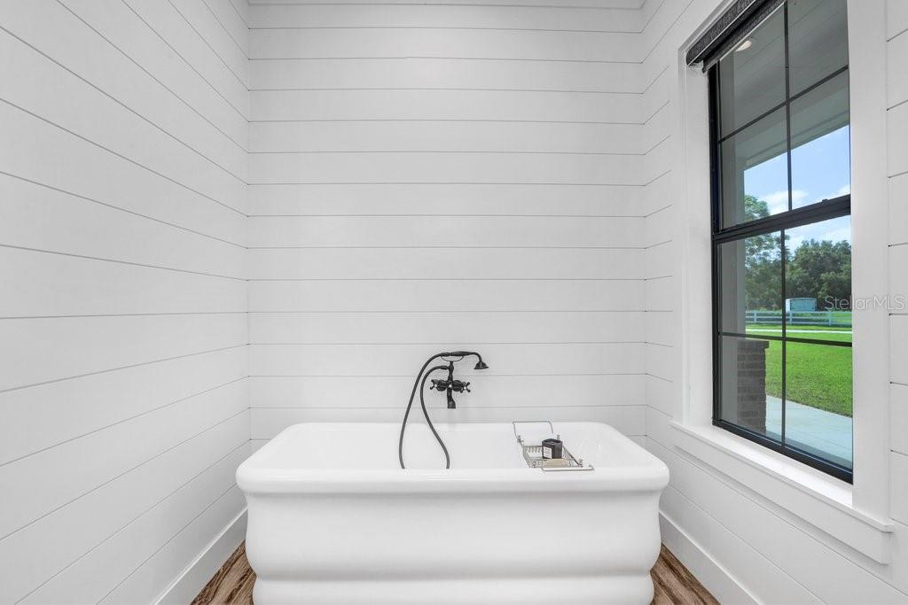 KEYSTONE MEADOW II - Residential