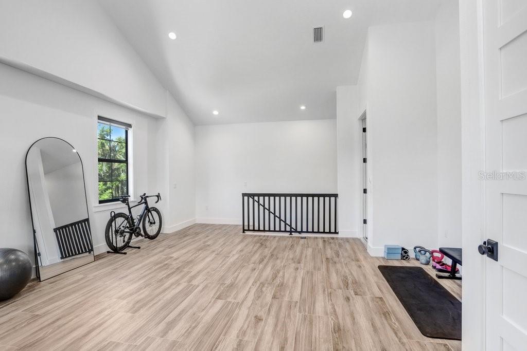 KEYSTONE MEADOW II - Residential