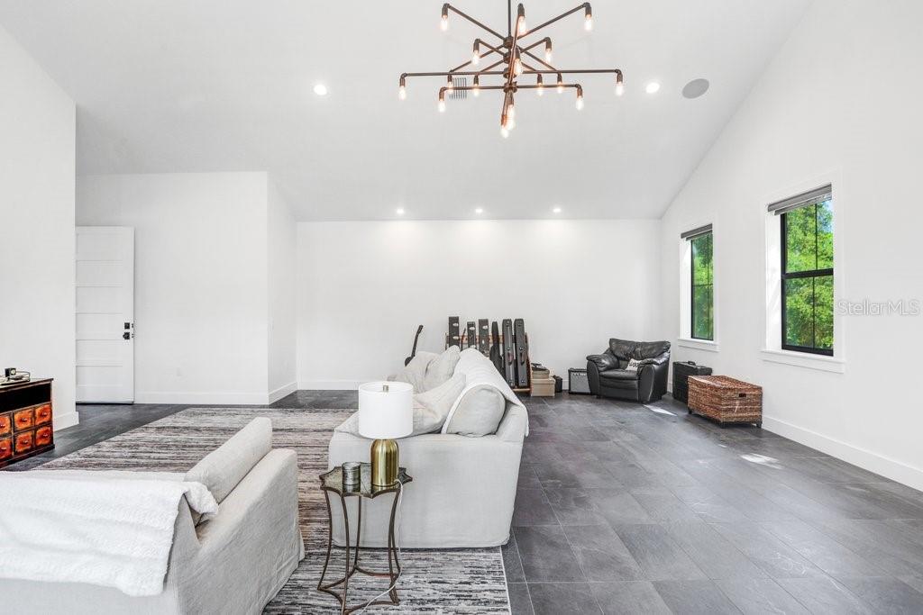 KEYSTONE MEADOW II - Residential