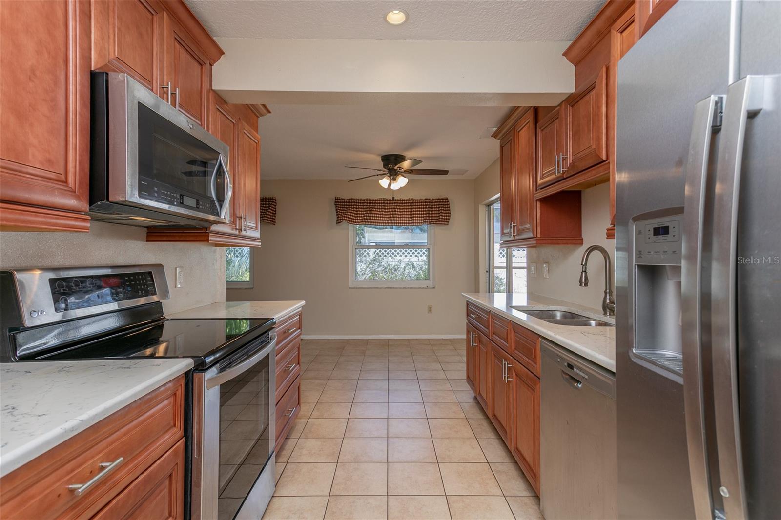 VENICE GARDENS - Residential