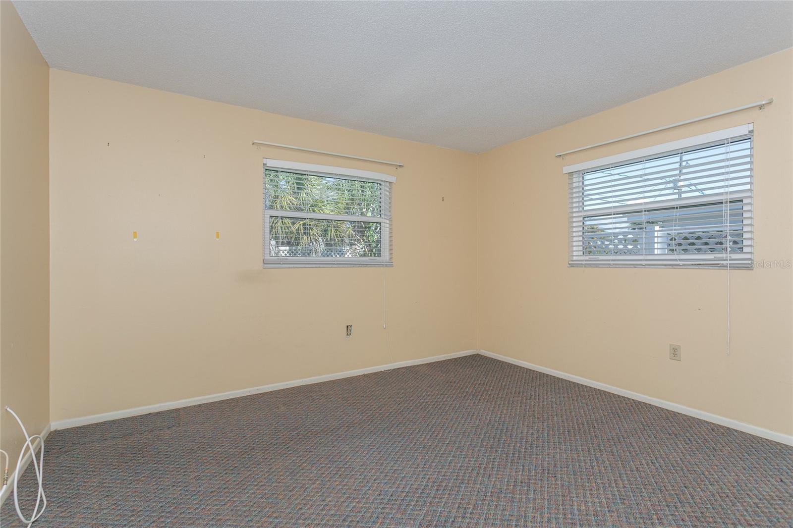 VENICE GARDENS - Residential