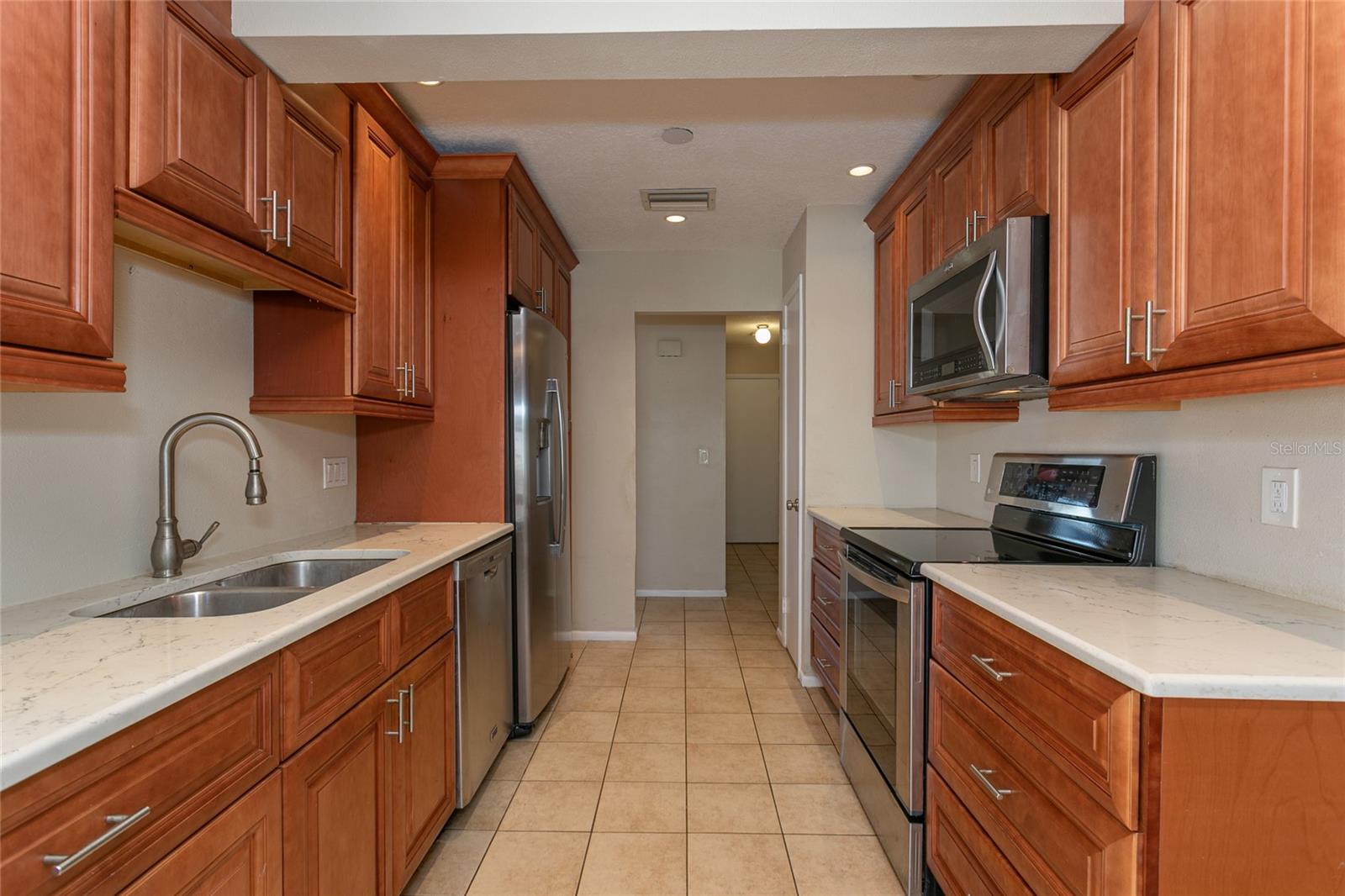 VENICE GARDENS - Residential