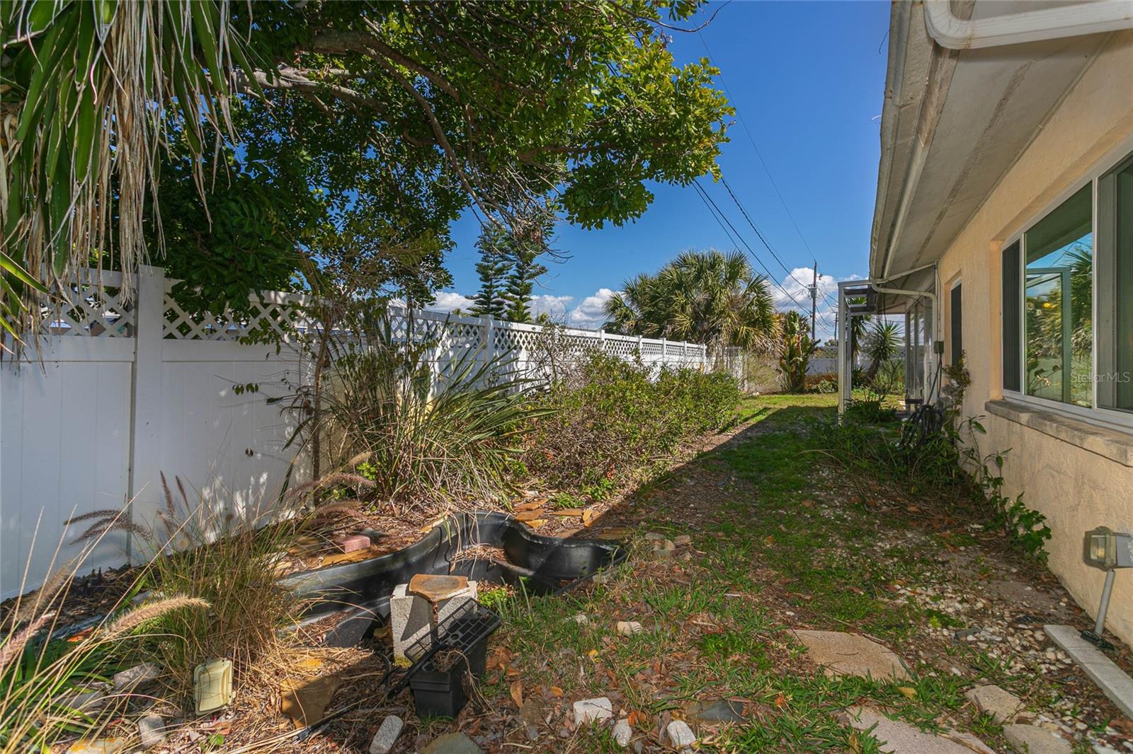 VENICE GARDENS - Residential