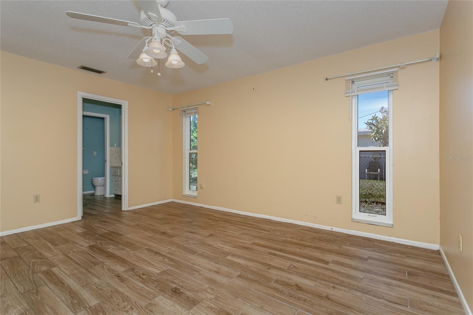 VENICE GARDENS - Residential