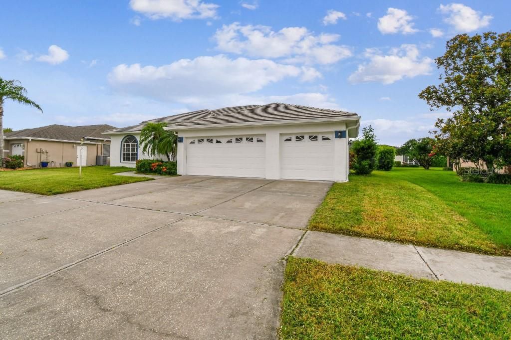 Photo of 3623 Gaviota Drive, Sun City Center, FL 33573 (MLS # TB8401791)