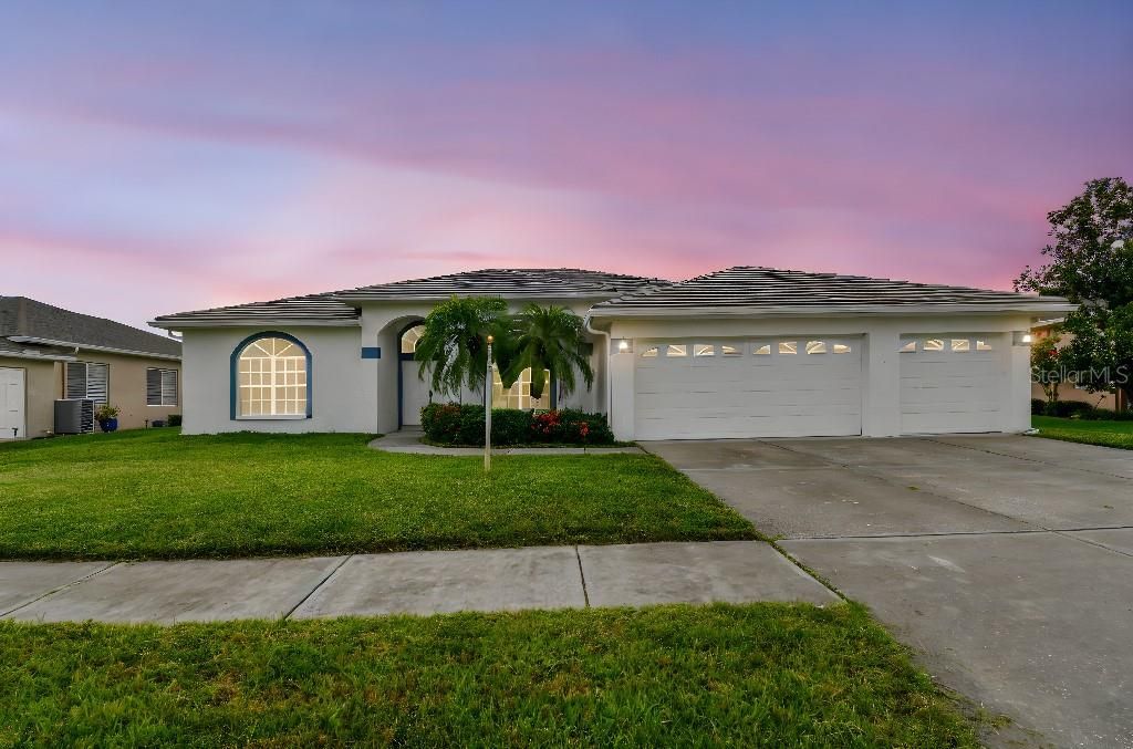 Photo of 3623 Gaviota Drive, Sun City Center, FL 33573 (MLS # TB8401791)