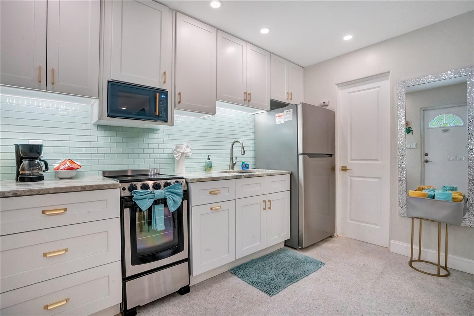 571 SAINT JUDES DRIVE 4
