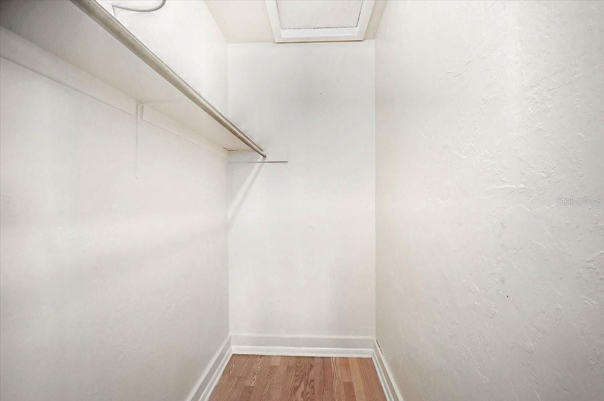 HARTSDALE - Residential