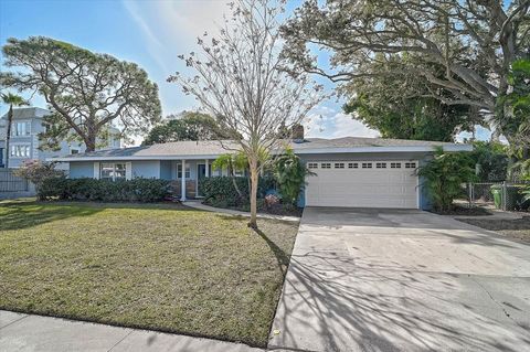 Photo of 1958 Morris Street, Sarasota, FL 34239 (MLS # A4677121)