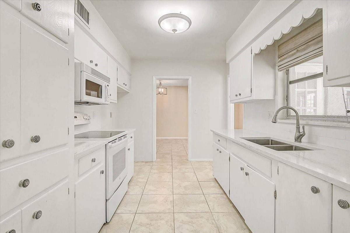 HARTSDALE - Residential