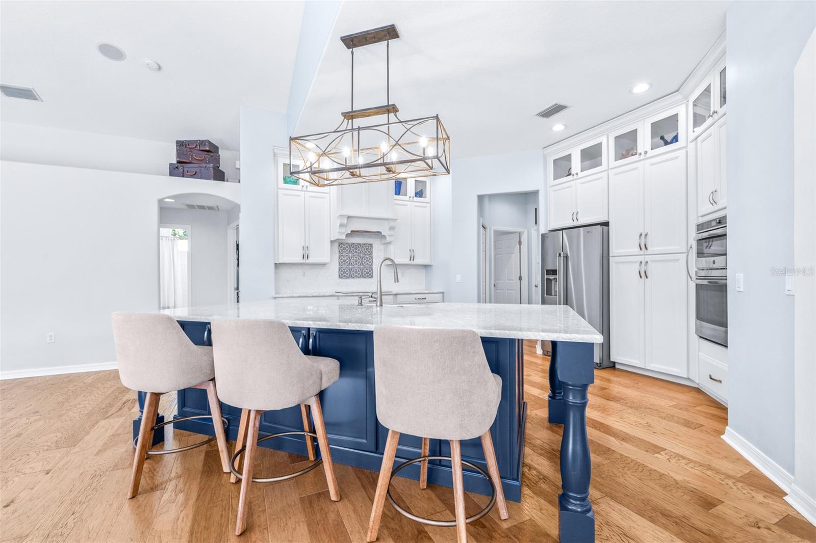 PINE CREST ESTATES - Residential