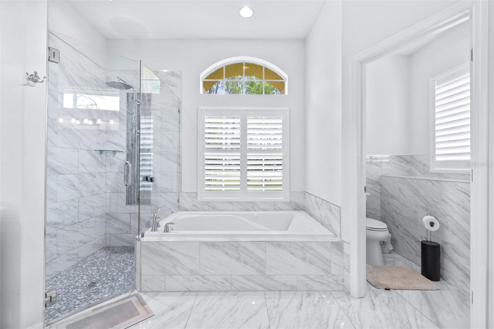 PINE CREST ESTATES - Residential