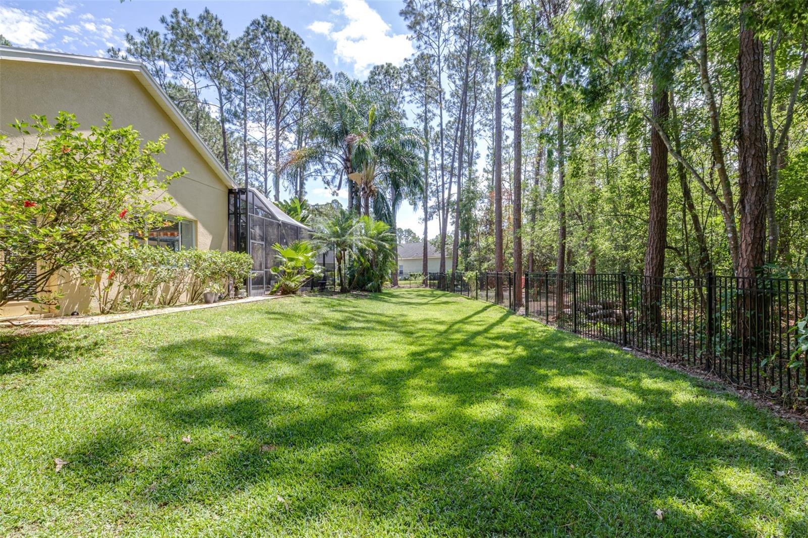 PINE CREST ESTATES - Residential