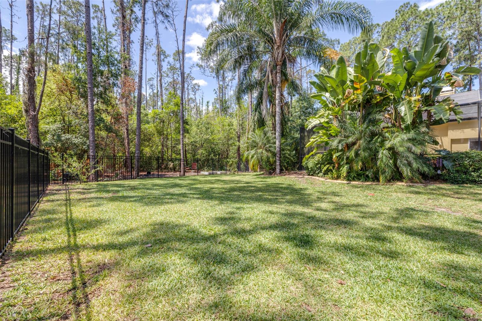 PINE CREST ESTATES - Residential