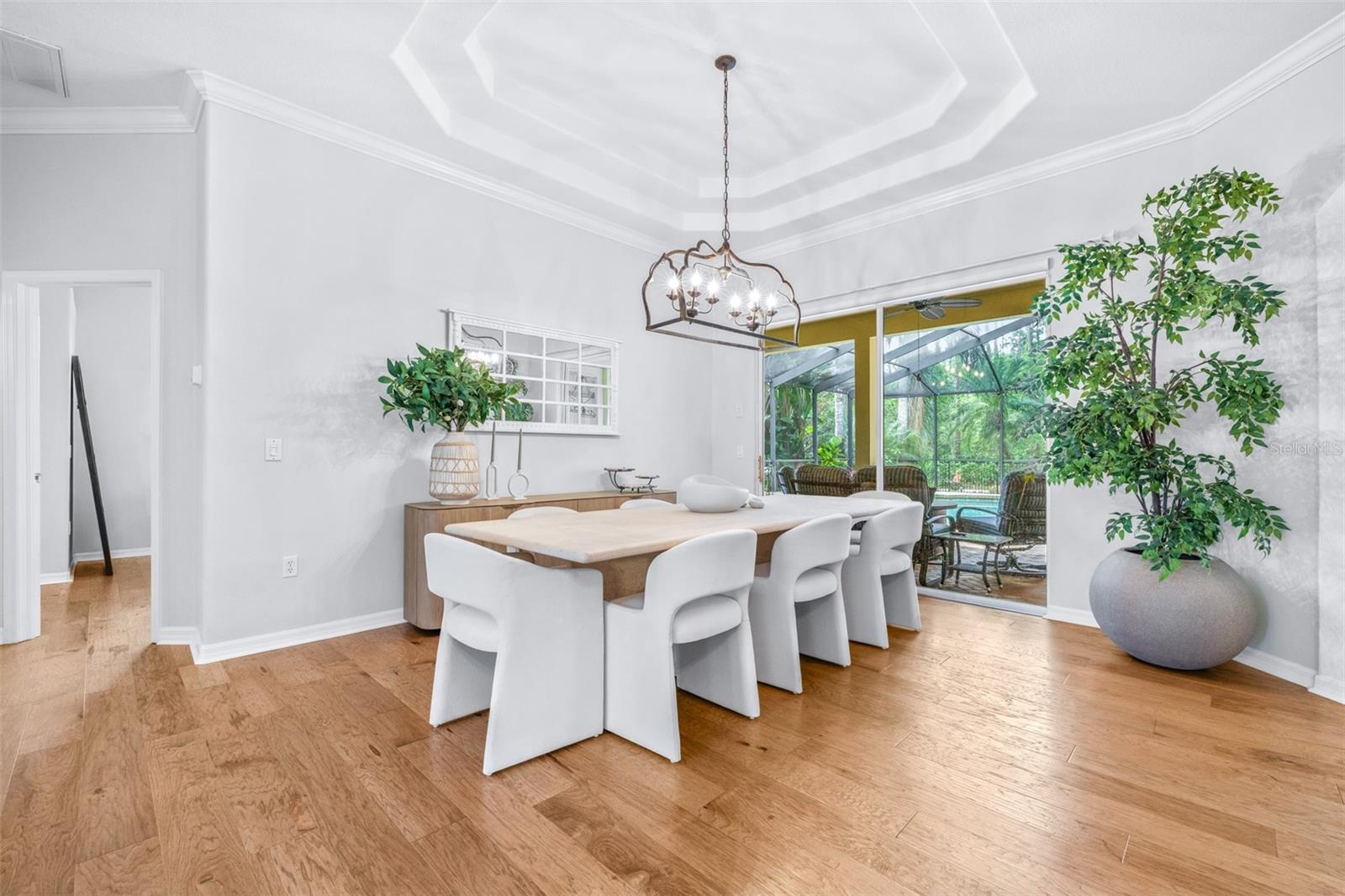 PINE CREST ESTATES - Residential