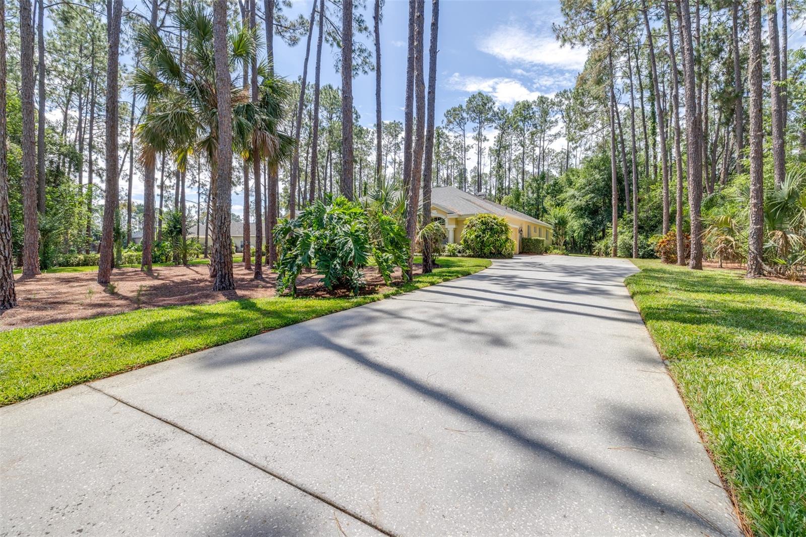 PINE CREST ESTATES - Residential