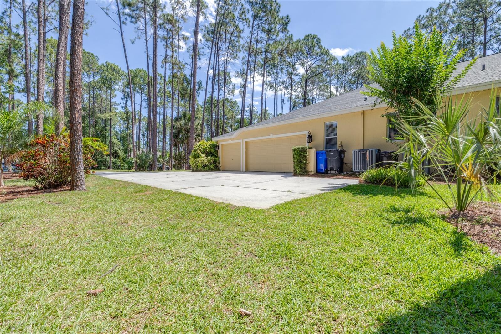 PINE CREST ESTATES - Residential